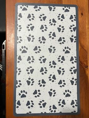 Vibrant Life Paw Print Vinyl Dog Food Placemat 11.5”x20”